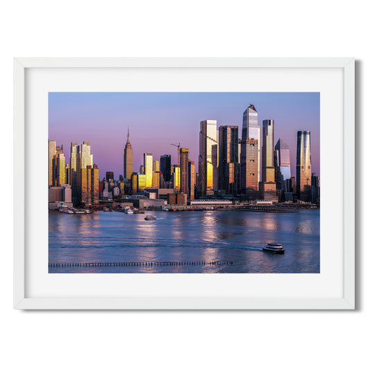 Pinky sunset moment of Hudson Yards Manhattan 2022