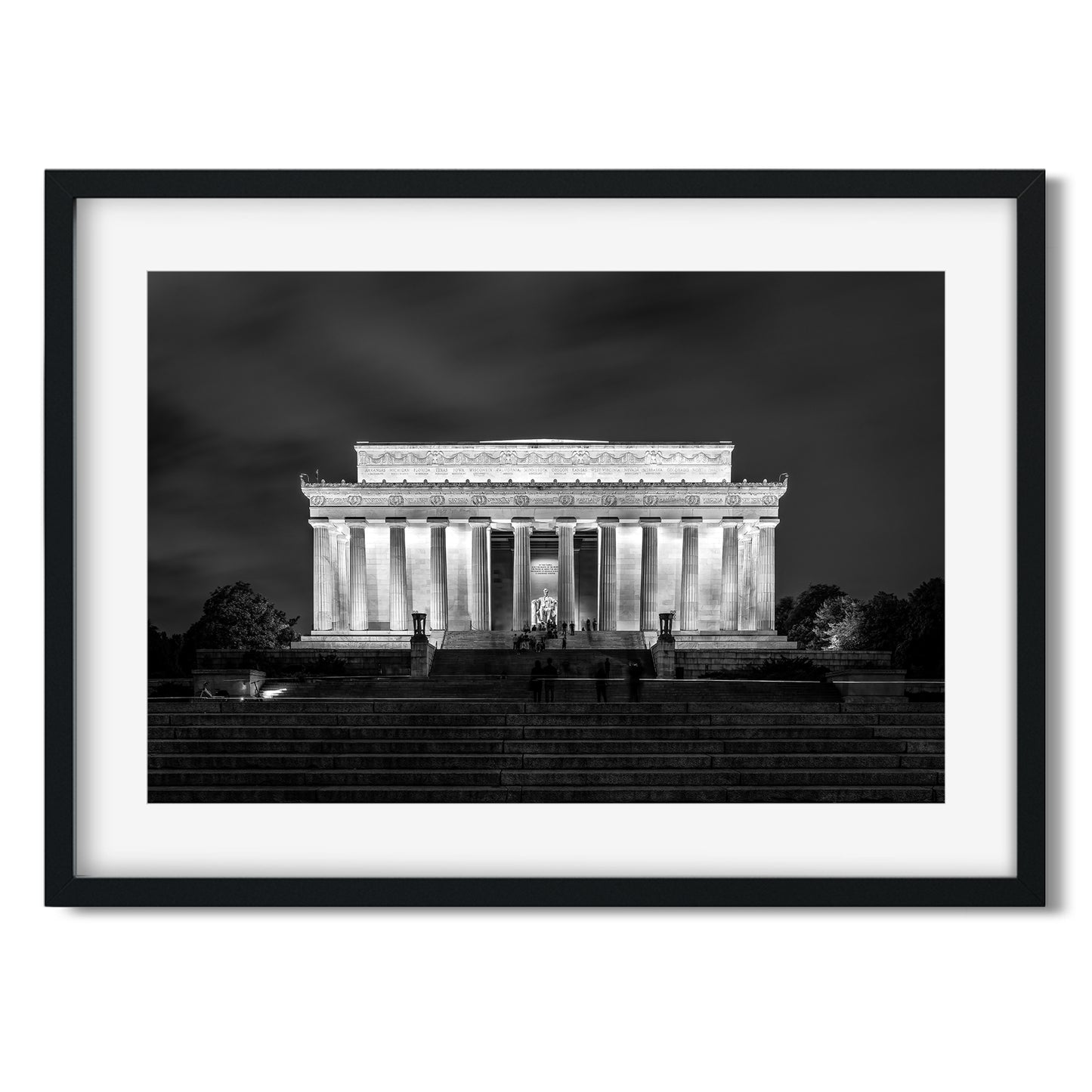 Lincoln Memorial at night Washington, D.C. 2022