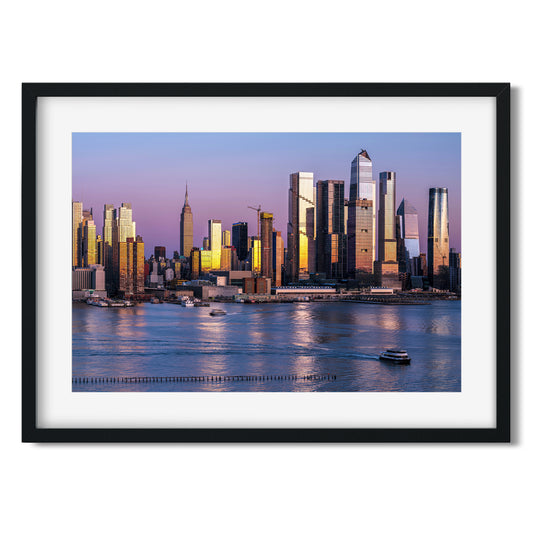 Pinky sunset moment of Hudson Yards Manhattan 2022